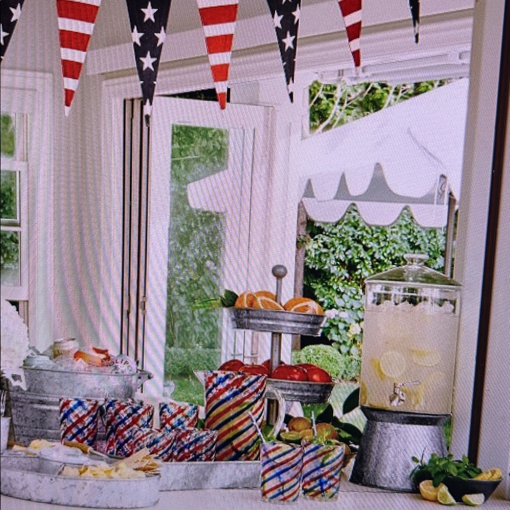A galvanized pottery barn tiered stand - Picture 7 of 9